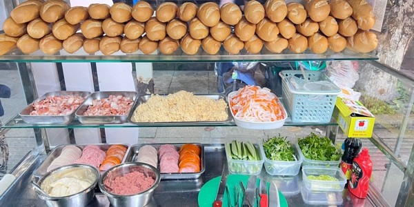 Minh Lâm - Bánh Mì Sài Gòn, Trà Tắc & Trà Đào