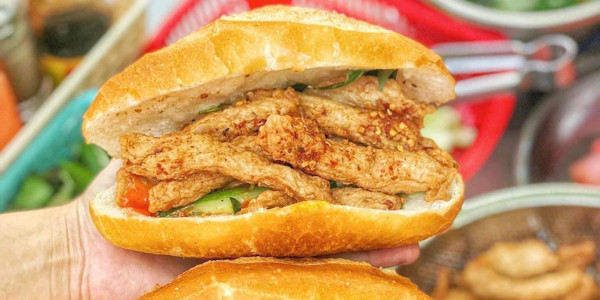 Bánh Mì Chả Cá Cô Ty - Nguyễn Thị Tần