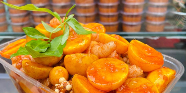 Chân Gà Sốt Thái - Ý Nhi