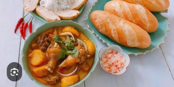 BÁNH MÌ BÒ KHO, BÁNH MÌ CÀ RI GÀ - Xô Viết Nghệ Tĩnh