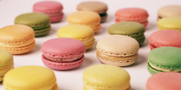 Passion Macaron - Bánh Macaron & Bánh Mochi Nhân Kem Lạnh - Mai Anh Tuấn