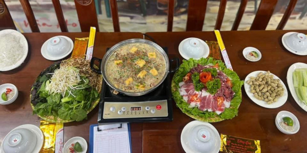 Nhà Hàng Đồng Quê - Lẩu & Cơm - Chân Dốc Cầu Hậu Ái