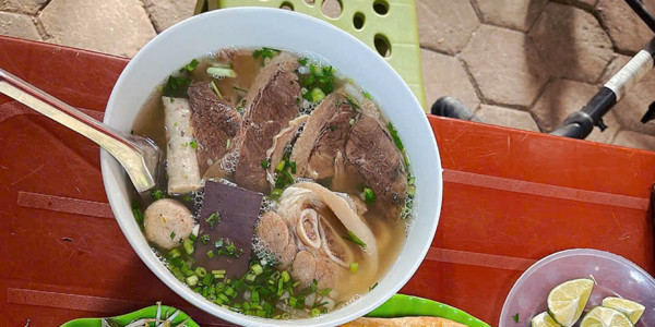 Bún Bò Huế Cố Đô - Lưu Hữu Phước