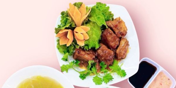 Cơm Văn Phòng Hùng Nguyễn - 15 Ngõ 8 Khu Tập Thể Chi Cục Thủy Sản