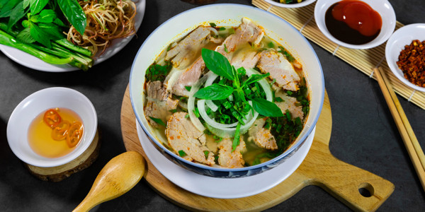 Bún Bò Huế O Nhí - Lê Văn Thọ