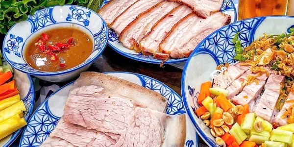 Bánh Tráng Cuốn Thịt Heo Đàm Uyên