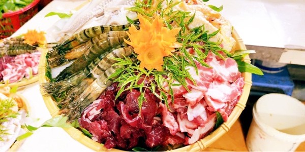 Lẩu Ship - Lẩu Thái TomYum & Gà Ủ Muối Hoa Tiêu - Thái Hà