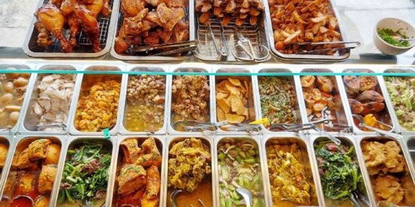 Cơm LYNA Cơ Sở Chính - 185 Nguyễn Công Trứ