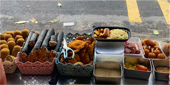 Kimbap & Mỳ Ý Ngon - Trần Cao Vân