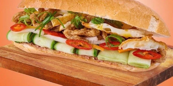 Bánh Mì Má Hải - Kênh Nước Đen