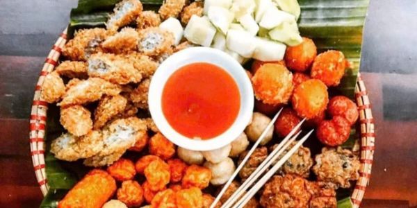 Kumit - Bánh Gà, Nem Chua Rán & Mì Trộn Indomie