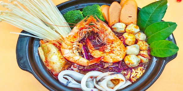 Ăn Vặt Nhà Sin - Mỳ Cay & Trà, Cafe