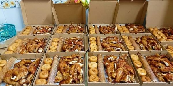 Gà Nướng Thanh Tâm - Cơm Lam Bánh Bao & Sườn Nướng Mật Ong