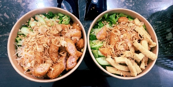 Tiệm Nhà Ú - Ngõ 211 Hoàng Văn Thụ