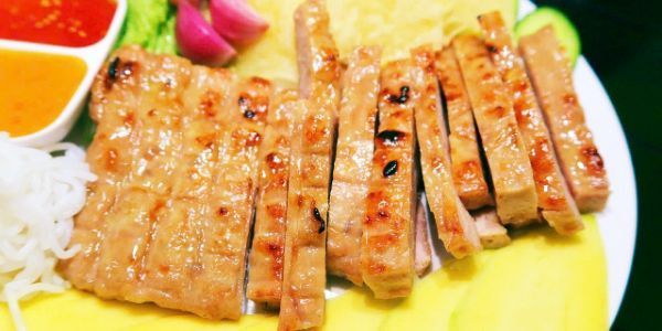 Hẻm Có Nem - Nem Nướng - Tôn Đản