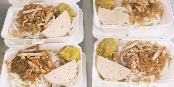 Bánh Tằm, Xíu Mại Thương Trâm