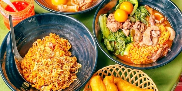 Mỳ Chua Cay Bếp Mẹ Nhím