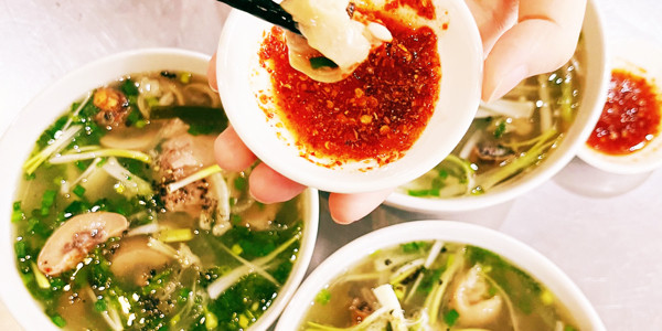 Cháo Bò Yến - Đuôi, Gân & Phèo - Tăng Bạt Hổ