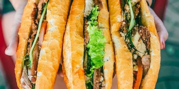 Bếp Nhà Phệ - Mì Trộn, Xôi Thập Cẩm & Bánh Mì - Vũ Hựu