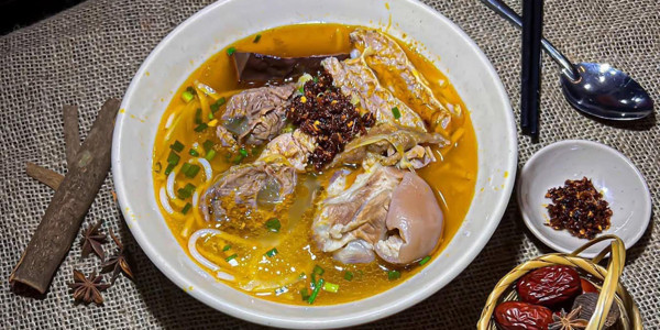 BÚN BÒ HUẾ QUY NHƠN