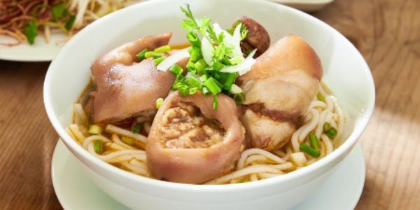 Bánh Tráng Trộn, Bún Bò Huế & Hủ Tiếu Mì Nguyên Phát - Hoàng Hoa Thám