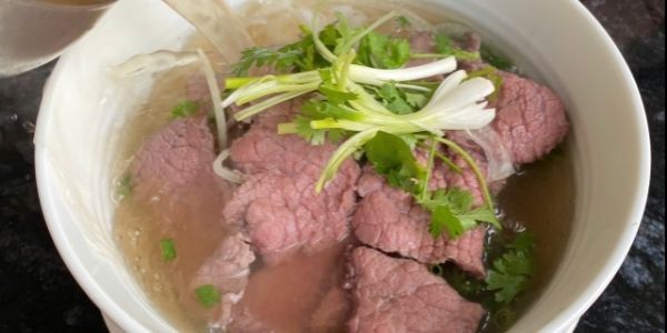 Phở Tôn Quảng Trường - Phở Bò & Trâu Tươi - 34 Hậu Thành