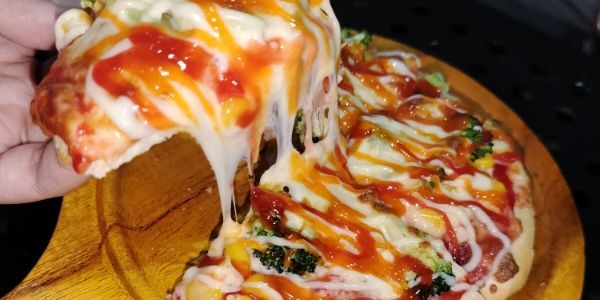 Pizza Quyên Quyên - Nguyễn Văn Thiệt