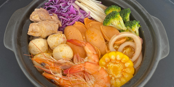 Ăn Vặt Réo Mơ - Mỳ Cay, Mỳ Trộn & Chân Gà Sốt Thái