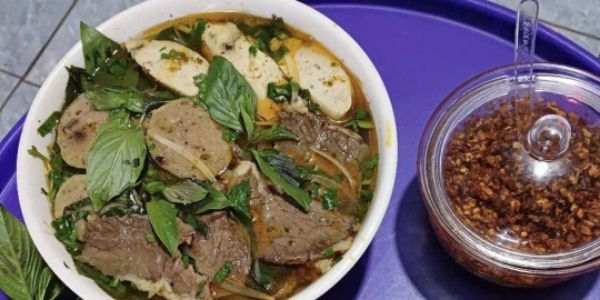 Quán Bún Bò 68