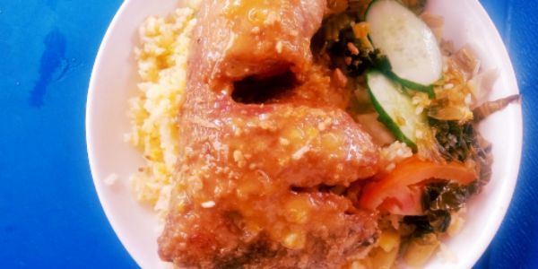 Cơm Gà Xối Mỡ Hùng Ký - Cơm Gà Xối Mỡ & Cơm Chiên Dương Châu - Lê Văn Lương