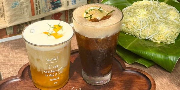 Trốn Xin Chào - Hoàng Cầu