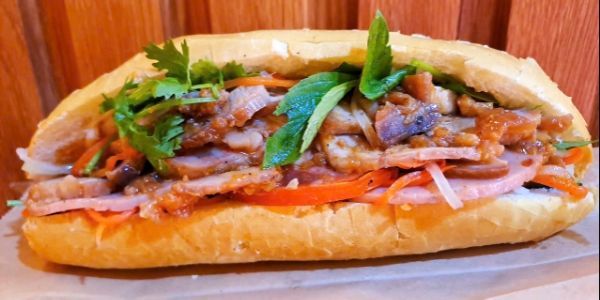 Bánh Mì Ba Bự - 39A Bến Nghé