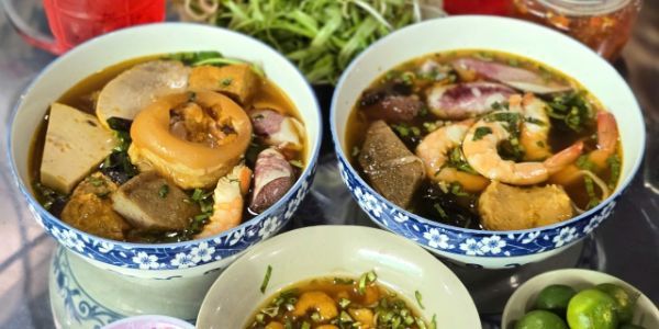 Bún Riêu Cua Hải Sản 68