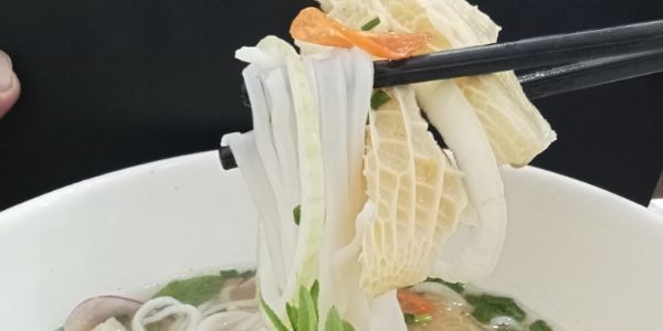 Tiệm Bún Bò - Phở Bò Ba Chàng Trai - Phạm Ngũ Lão