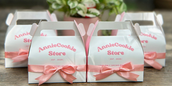 Annie Cookie - New York Style Cookies
