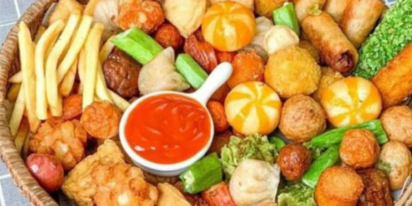 Cá Viên Chiên & Mì Trộn Nhà Mình
