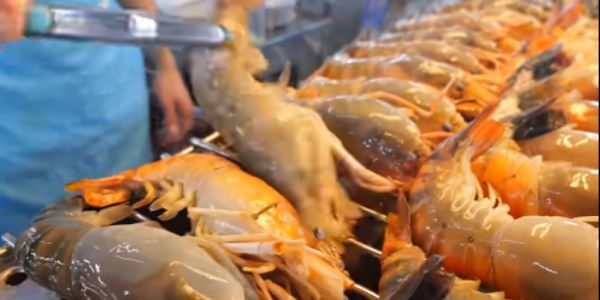 Bếp Tôm Càng Xanh - Phương Em