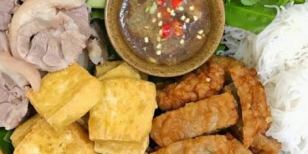 Bún Đậu Mắm Tôm & Bún Riêu - Bún Bò Hoàng Tâm