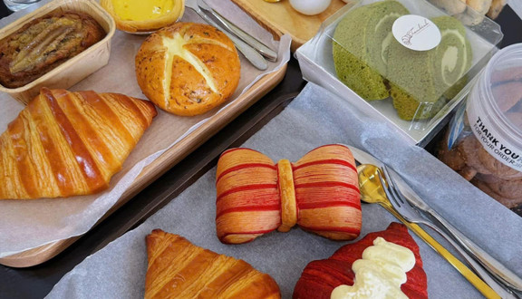 Trạm Bánh - Croissant - Tố Hữu