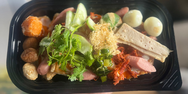 Tiệm Nhà Bối - Crepe Pudding, Bánh Mì Nướng Muối Ớt & Viên Chiên Mắm Tỏi