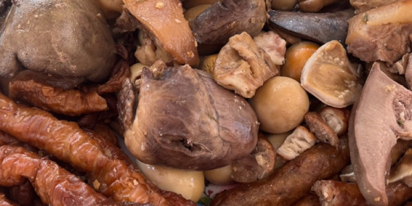 Bà Sáu - Bánh Mì Phá Lấu - Hoàng Diệu