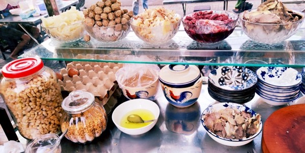 PHỞ CÔ HAI