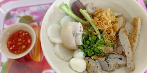 Bánh Canh Chả Cá Phan Thiết Cô Út - Đường Số 10