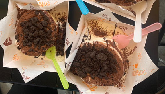Cái Tiệm Đáng Yêu - Bánh Mây Souffle Pancake
