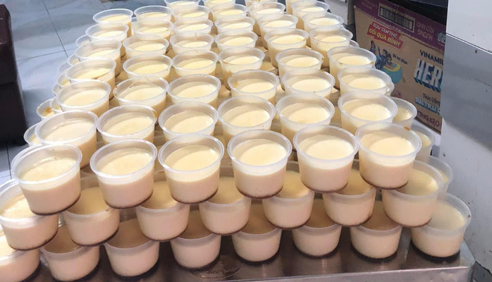 Niky - Rau Câu & Bánh Flan - Cách Mạng Tháng 8