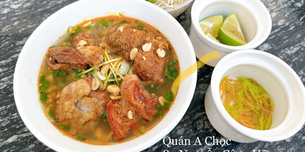 Phở Bò A Chọc - 82 Nguyễn Công Hãng