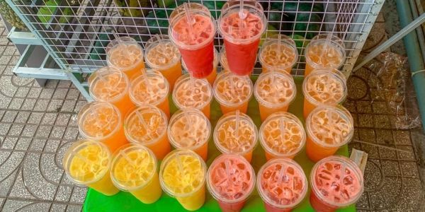 Nước Ép Sáu Bốn - 135 Nguyễn Trãi