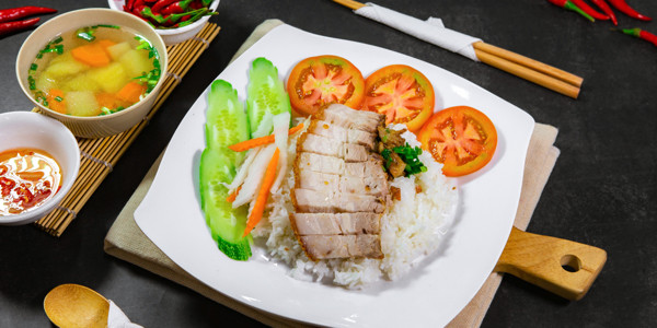 Quán Cơm Bình Nguyên - Phan Trung