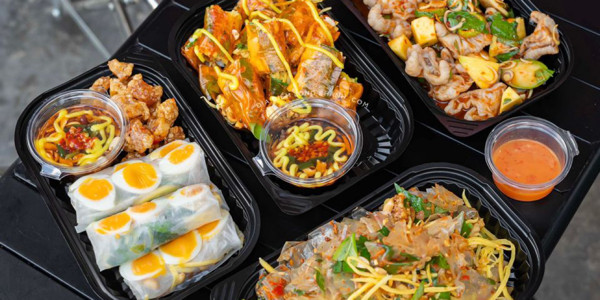 Bà Phi - Bánh Tráng Trộn & Ăn Vặt