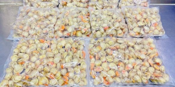 Tiệm Thực Phẩm Đặc Sản 3 Chị Em - Huỳnh Văn Nghệ